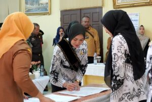 mbminvestigasi.com | Lantik Lima Ibunda Guru Kabupaten, Purnama Wulan Sari Mirza Tegaskan Peran Strategis Pendamping Pendidikan