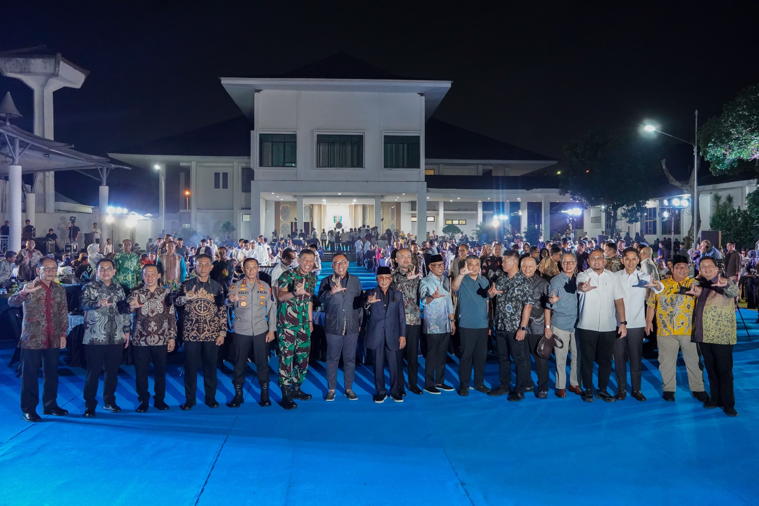 mbminvestigasi.com | Lampung Siap Jadi Tuan Rumah Munas HIPMI, Gubernur Mirza: Bawa Energi Baru bagi Pengusaha Muda Indonesia mbminvestigasi.com | Lampung Siap Jadi Tuan Rumah Munas HIPMI, Gubernur Mirza: Bawa Energi Baru bagi Pengusaha Muda Indonesia