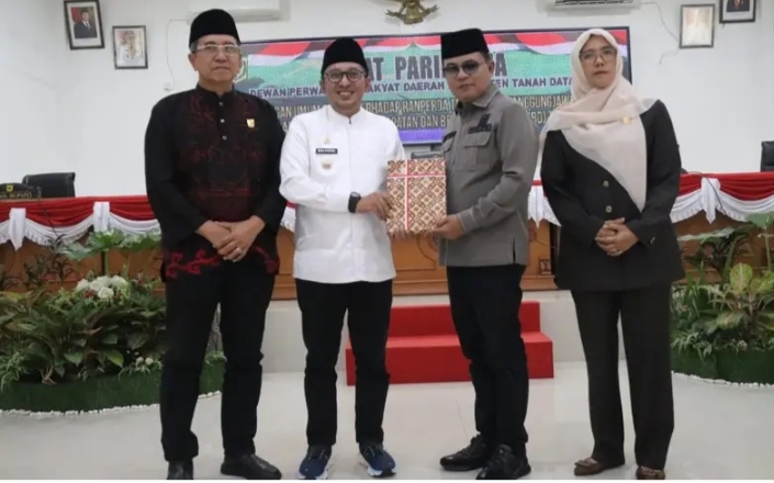 mbminvestigasi.com | DPRD Tanah Datar Bahas Pertanggungjawaban APBD 2025: Surplus Rp62,17 Miliar Diapresiasi, Namun Diiringi Catatan Kritis