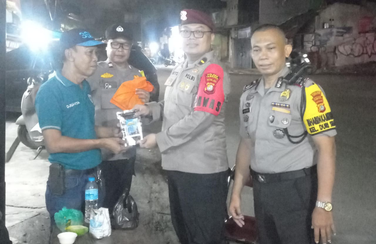 mbminvestigasi.com | Polsek Tambora Perkuat Kedekatan dengan Warga Melalui Program Jaga Jakarta On The Spot di Pekojan