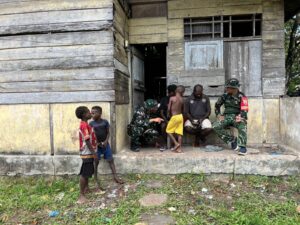 mbminvestigasi.com | Satgas Yonif 123/Rajawali Pererat Silaturahmi Melalui Anjangsana di Kampung Senggo