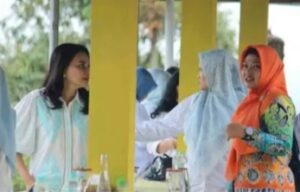 mbminvestigasi.com | Ketua Persit KCK Cabang LXI Kodim 0307/TD Dampingi Ibu Pangdam Jelajahi Pesona Nagari Tuo Pariangan