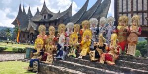 mbminvestigasi.com | Jelajahi Pesona Tanah Datar: Ibu Pangdam XX/TIB Apresiasi Kekayaan Budaya dan Alam Luhak Nan Tuo"