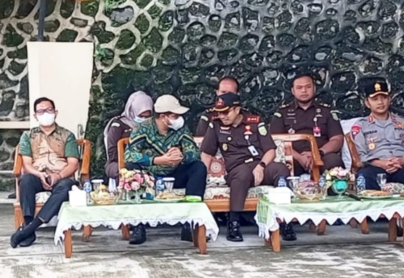 mbminvestigasi.com | Kejari Tanah Datar Musnahkan Barang Bukti: Bukti Nyata Penegakan Hukum Hingga Akhir