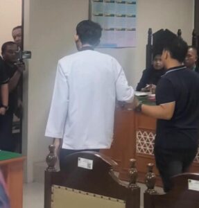 mbminvestigasi.com | Penasehat Hukum "Toni RM" Akan Menangkis Tuntutan JPU Dengan Pledoi