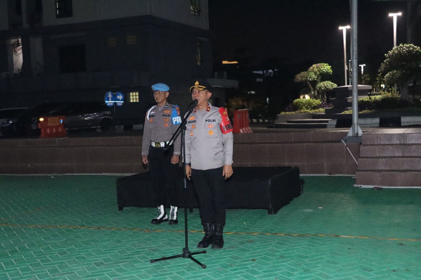 mbminvestigasi.com | Patroli Skala Sedang dan Razia Stasioner Polres Jakbar Amankan Dua remaja Pembawa Tembakau Sintetis Saat Razia Kejahatan Jalanan