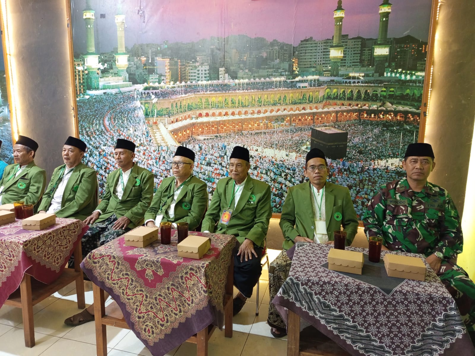 mbminvestigasi.com | Jamaah Haji Andong dan Kemusu Disambut Haru, Koramil 15/Andong Hadiri Upacara Penerimaan Haji
