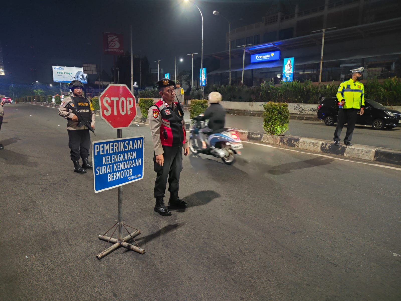 mbminvestigasi.com | PIKET FUNGSI POLSEK CILEDUG GELAR RAZIA STASIONER DAN PATROLI CIPTA KONDISI KEWILAYAHAN