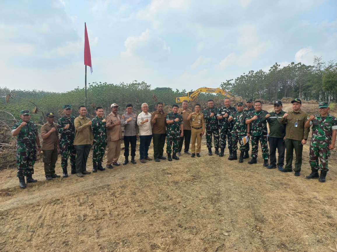 mbminvestigasi.com | Dandim Boyolali Dampingi Tim Satgas Wasbang Tinjau Pembangunan Yonif Teritorial Pertanian, Progres Terus Dikebut