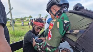 mbminvestigasi.com | 37 Anggota OPM Kodap IV Sorong Raya Kembali ke Pangkuan NKRI Berkat Pendekatan Humanis Satgas Yonif 410/Alugoro