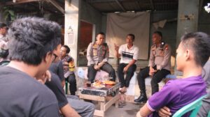 mbminvestigasi.com | Kapolsek Metro Tamansari Sambangi Warga Pinangsia, Perkuat Sinergi Lewat Jaga Jakarta + Jayakarta On The Spot