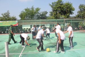 mbminvestigasi.com | Kodim 0724/Boyolali Bentuk Generasi Berkarakter Lewat Pembinaan KKRI, Dipadukan Outbound Bangun Kekompakan
