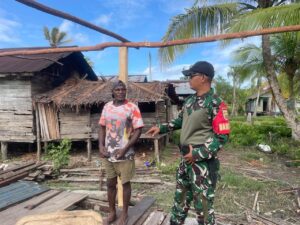 mbminvestigasi.com | Pererat Kebersamaan dengan Warga Perbatasan, Satgas Yonif 123/Rajawali Gelar Anjangsana di Kampung Basim