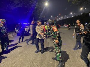 mbminvestigasi.com | Polres Metro Jakarta Barat Intensifkan Patroli Malam, Wujudkan Rasa Aman bagi Masyarakat