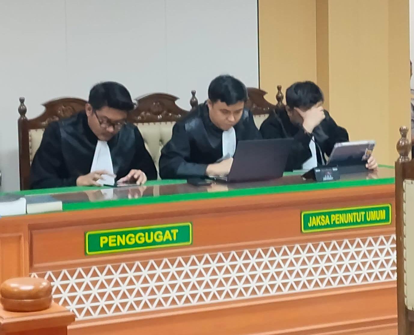 mbminvestigasi.com | Bukti CCTV Yang Diberikan Penyidik dan JPU Indramayu pada kasus Paoman Bagian Efek Memutarbalikkan Fakta.