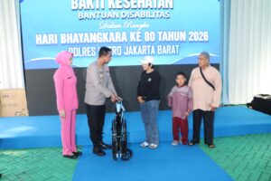 mbminvestigasi.com | Sambut Hari Bhayangkara ke-80, Polres Metro Jakarta Barat Gelar Bakti Kesehatan untuk Ratusan Masyarakat