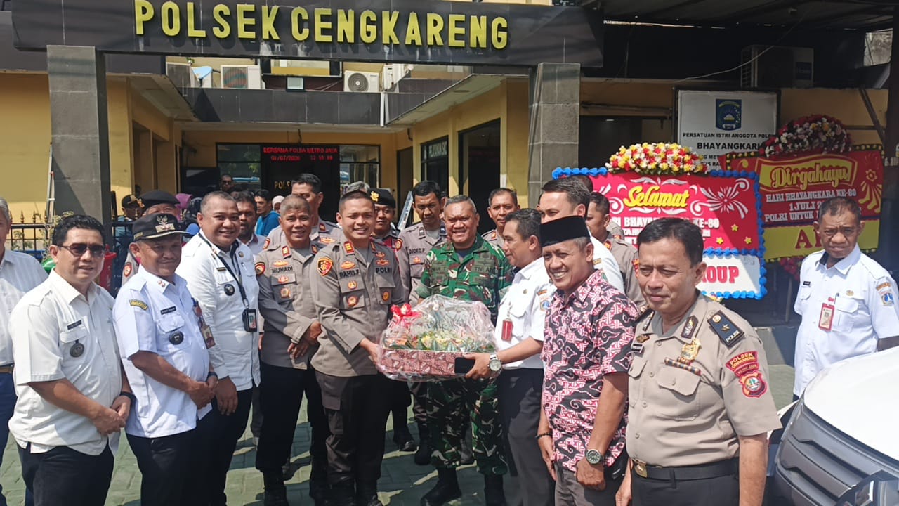 mbminvestigasi.com | Momentum Hari Bhayangkara, Polsek Cengkareng Gelar Syukuran Bersama 3 Pilar dan Masyarakat