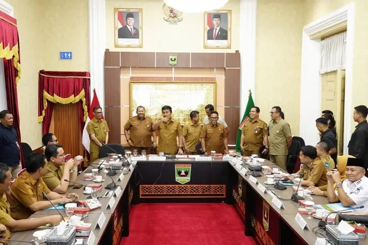 mbminvestigasi.com | Tak Hanya Pesisir, Tanah Datar Kejar Program Nasional demi Kesejahteraan Nelayan Danau