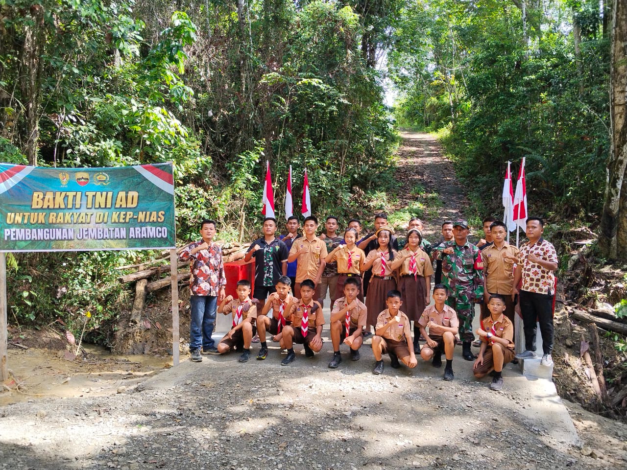 mbminvestigasi.com | Kodim 0213/Nias Rampungkan Pembangunan Jembatan Aramco di Desa Botombawo