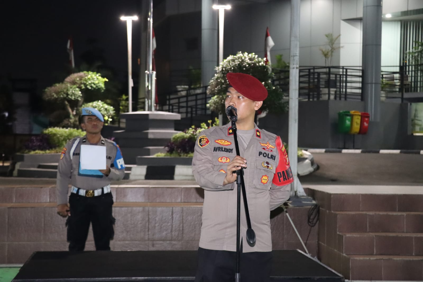 mbminvestigasi.com | Patroli Dini Hari Polres Metro Jakarta Barat, Wujud Nyata Hadirkan Rasa Aman bagi Masyarakat