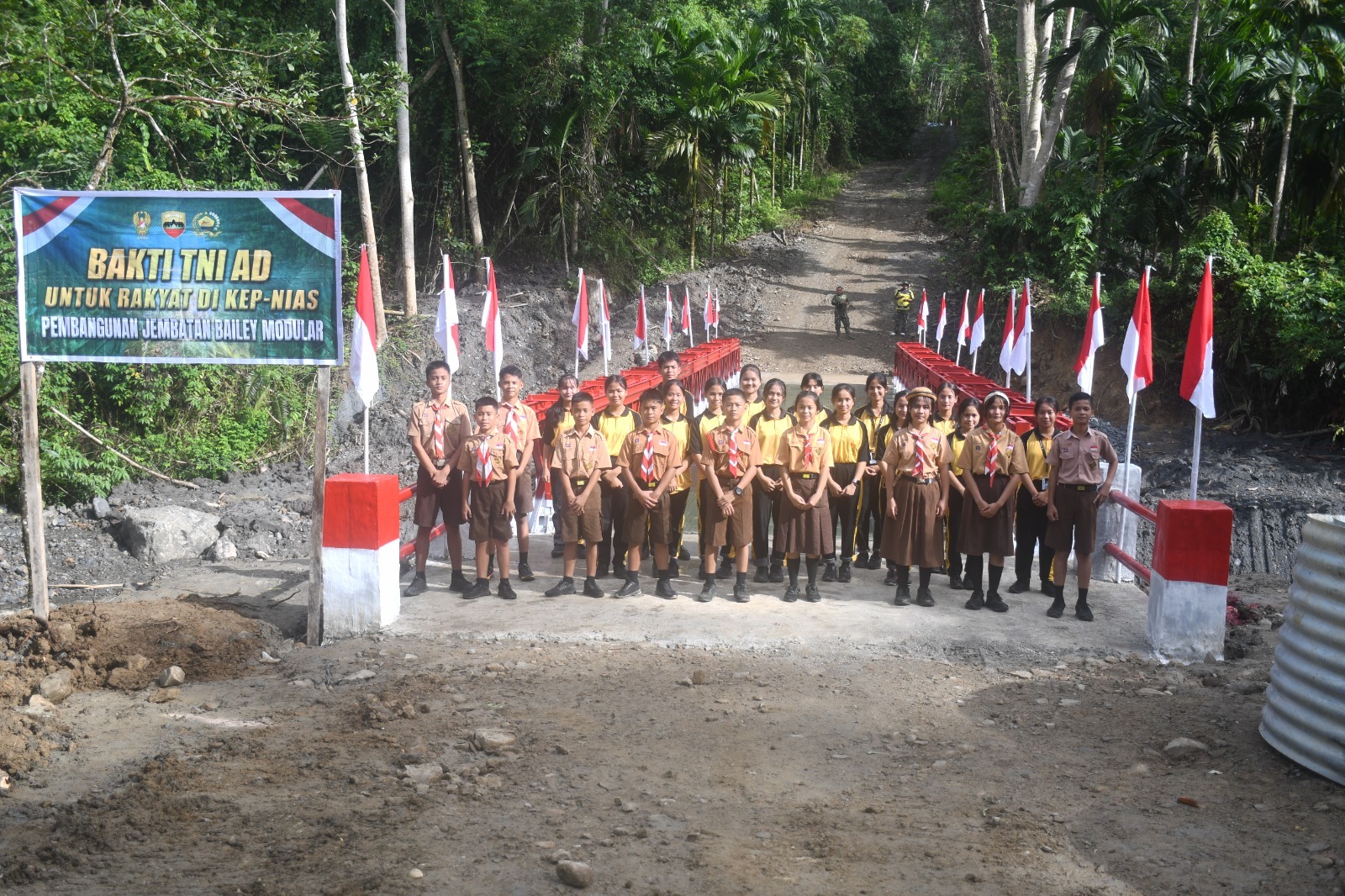 mbminvestigasi.com | Pembangunan Jembatan Modular 24 Meter di Nias Utara Rampung