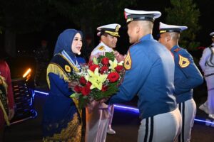 mbminvestigasi.com | Parade Surya Senja 2026, TNI AL Ajak Masyarakat Saksikan Tradisi dan Atraksi Taruna AAL Jalesveva Jayamahe