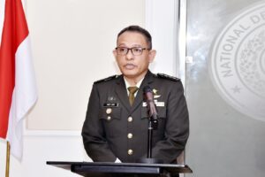 mbminvestigasi.com | Kolonel Chk Dr. Arief Fahmi Lubis Raih Gelar Master of Defence Studies di Pakistan, Harumkan Nama TNI AD