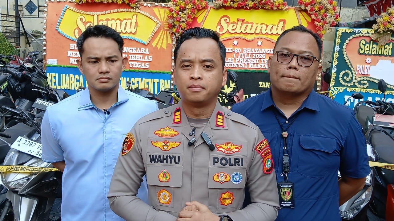 mbminvestigasi.com | Terbongkar! 12 Motor Diduga Hasil Curian Hendak Diseberangkan ke Sumatera, Polisi Amankan Truk Pengangkut