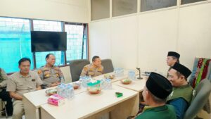 mbminvestigasi.com | Perkuat Silaturahmi, Kapolsek Cengkareng Sambangi PCNU Jakarta Barat Bangun Sinergi Jaga Kamtibmas