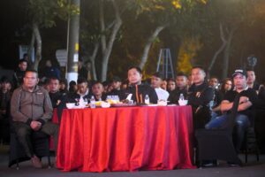 mbminvestigasi.com | Kebersamaan Prajurit Guntur Geni dan Warga Kota Magelang Warnai Nobar Semifinal Piala Dunia 2026