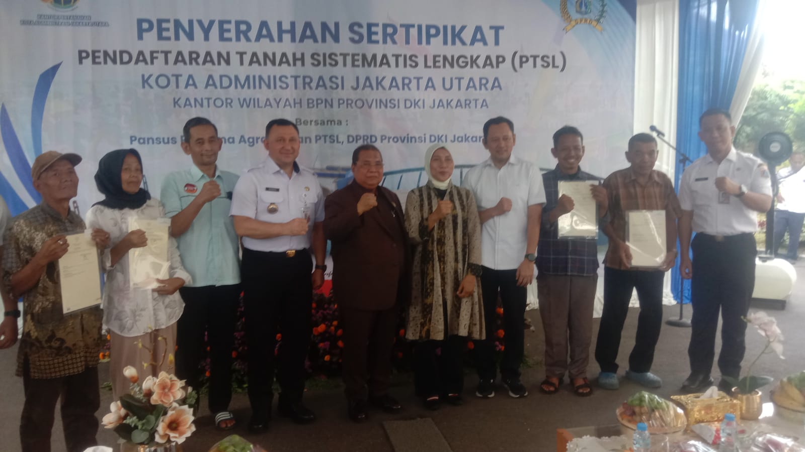 mbminvestigasi.com | Penyerahan Sertipikat PTSL: DPRD Minta Warga Lebih Antusias, Perjuangkan Anggaran hingga Tingkat Pusat