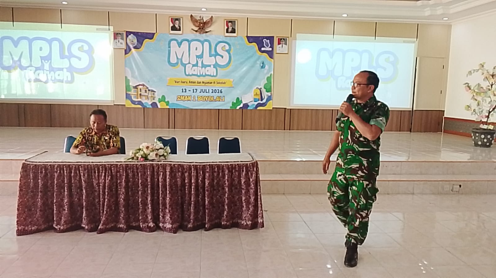 mbminvestigasi.com | Danramil Kota Boyolali Tanamkan Jiwa Nasionalisme kepada Siswa Baru SMAN 1 Boyolali