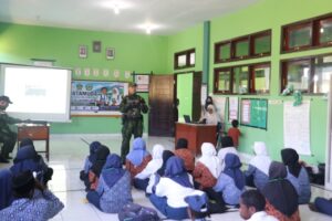 mbminvestigasi.com | Tanamkan Nasionalisme dan Jiwa Sehat, Satgas Pamtas RI l-PNG Kewilayahan Yonif 645/Gardatama Yudha