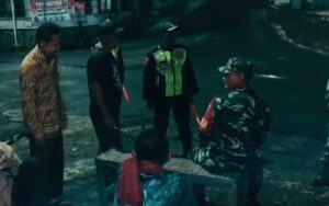 mbminvestigasi.com | Patroli Malam Koramil Jatipurno, Wujud Nyata TNI Menjaga Keamanan dan Kenyamanan Warga