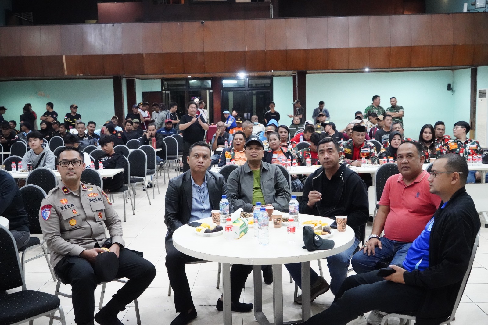 mbminvestigasi.com | Kapolres Metro Jakbar Bersama 3 Pilar Nobar Final Piala Dunia 2026 Bersama Ratusan Warga di Grogol