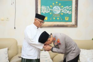 mbminvestigasi.com | Jelang Pindah Tugas ke Mabes Polri, Kapolres Kediri Kota Silaturahmi dengan Gus War di Ponpes Al Amien