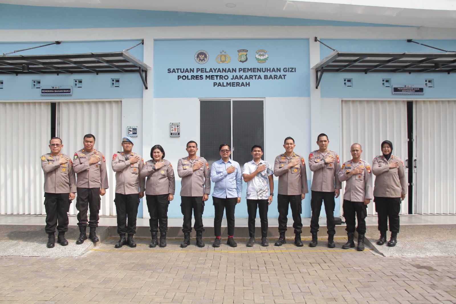 mbminvestigasi.com | Kapolres Metro Jakbar Tinjau Survei Kualitas SPPG Polri Palmerah, Pastikan Program Makan Bergizi Gratis Tepat Sasaran