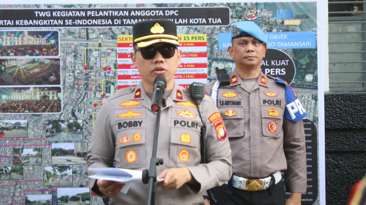 mbminvestigasi.com | Polres Metro Jakarta Barat Gelar Apel Pengamanan Pelantikan DPC PKB Seluruh Indonesia di Kawasan Kota Tua