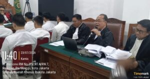 mbminvestigasi.com | Sidang Lanjutan Eks Anggota Yanma Mabes Polri Diwarnai Ketegangan, Keluarga Korban Tuntut Keadilan