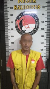 mbminvestigasi.com | Polsek Kalideres Bongkar Peredaran Obat Keras Ilegal Berkedok Warung dan Toko, Dua Pelaku Ditangkap, Ribuan Butir Obat Keras Disita