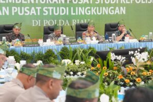 mbminvestigasi.com | Kadiv Humas: Riau Pelopori Pusat Studi Kepolisian dan Lingkungan, Green Policing Masuki Babak Baru