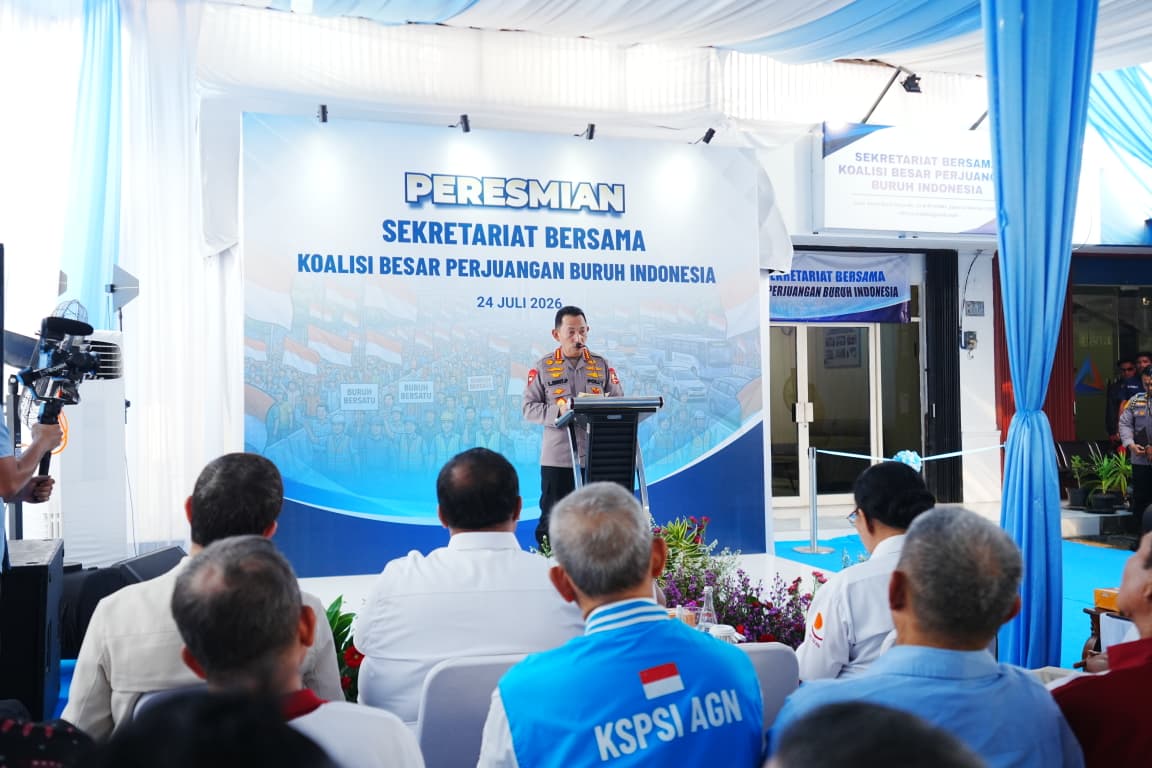 mbminvestigasi.com | Kapolri Meresmikan Sekretariat Bersama Koalisi Besar Perjuangan Buruh Indonesia
