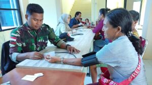 mbminvestigasi.com | Tingkatkan Derajat Kesehatan di Ujung Negeri, Pos Kampung Jasa Satgas Pamtas Yonarmed 13/Nanggala Gelar Pelayanan Kesehatan Gratis