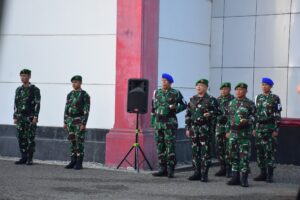 mbminvestigasi.com | Korem 132/TDL Gelar Upacara Mingguan, Tingkatkan Disiplin dan Profesionalisme Prajurit