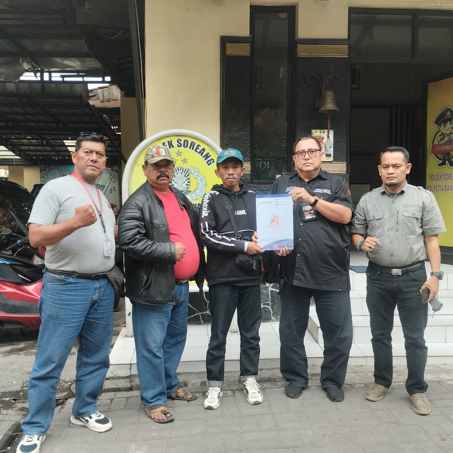 mbminvestigasi.com | PBH FERADI WPI Pimpinan Benni Rusli mendesak Polsek Soreang Menangkap Pelaku Penganiaan Dendi Sumianto