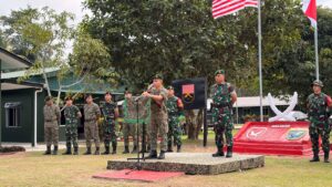 mbminvestigasi.com | Perkuat Sinergi dan Diplomasi Perbatasan, TNI dan TDM Resmi Tutup Patroli Terkoordinasi Seri 1 Tahun 2026 di Pos Gabma Lubuk Antu