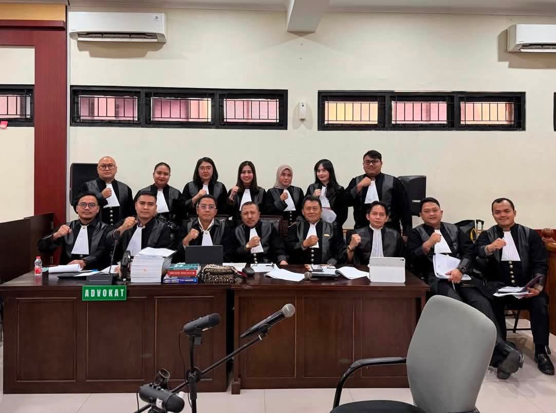 mbminvestigasi.com | Tak Kenal Gentar, Advokat Asal Indramayu "Toni RM" Dipercaya Dalam Satu TIM 14 Pengacara dr. Richard Lee. mbminvestigasi.com | Tak Kenal Gentar, Advokat Asal Indramayu "Toni RM" Dipercaya Dalam Satu TIM 14 Pengacara dr. Richard Lee.