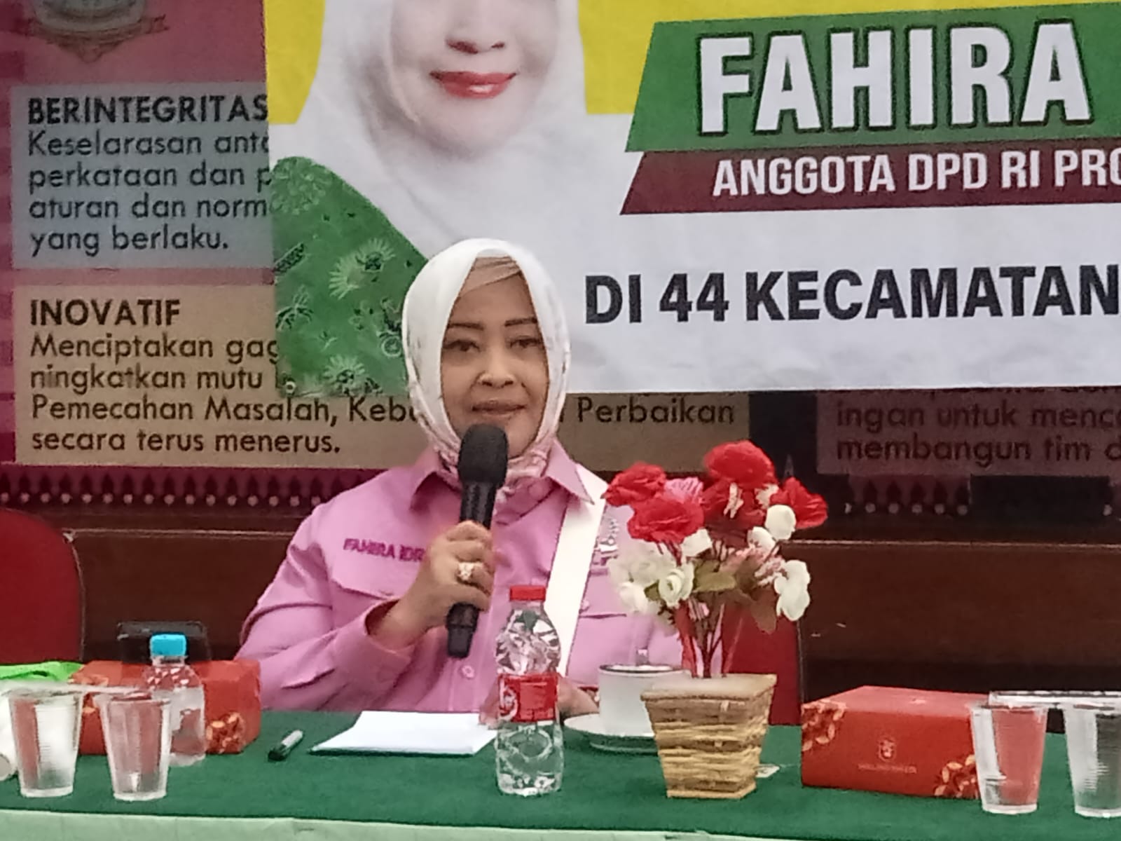 mbminvestigasi.com | Fahira Idris lanjutkan Program Santunan Jumat Berkah di kelurahan Pondok Kelapa Duren Sawit Jakarta Timur mbminvestigasi.com | Fahira Idris lanjutkan Program Santunan Jumat Berkah di kelurahan Pondok Kelapa Duren Sawit Jakarta Timur
