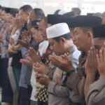 mbminvestigasi.com | Prihatin Tingginya Korban Kecelakaan, Kapolres Pasuruan Gelar Salat Ghaib dan Doa Bersama