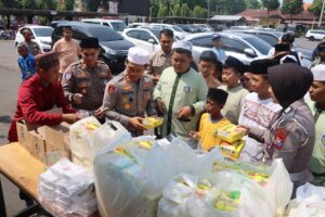 mbminvestigasi.com | Prihatin Tingginya Korban Kecelakaan, Kapolres Pasuruan Gelar Salat Ghaib dan Doa Bersama mbminvestigasi.com | Prihatin Tingginya Korban Kecelakaan, Kapolres Pasuruan Gelar Salat Ghaib dan Doa Bersama